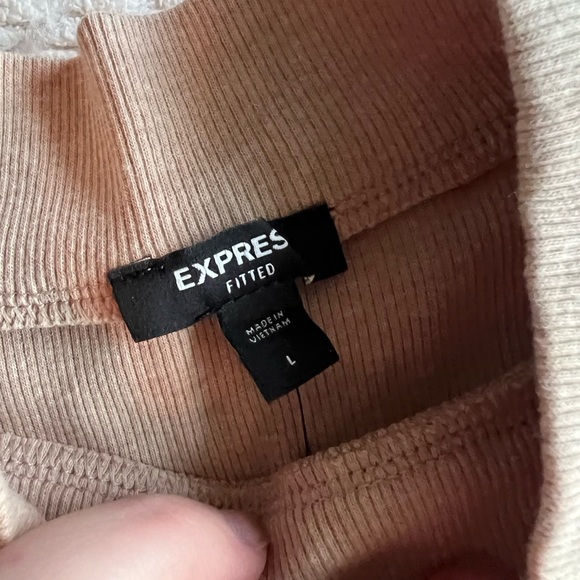 Tan Mock Turtleneck - size L -NWT - Picture 3 of 3